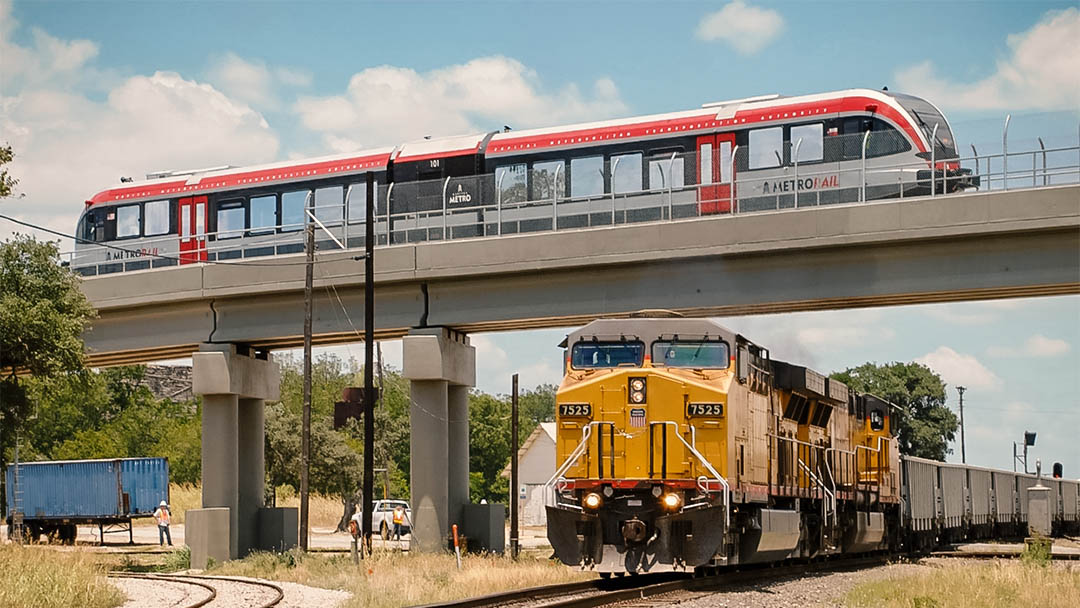 Capital MetroRail commuter & Union Pacific Train
